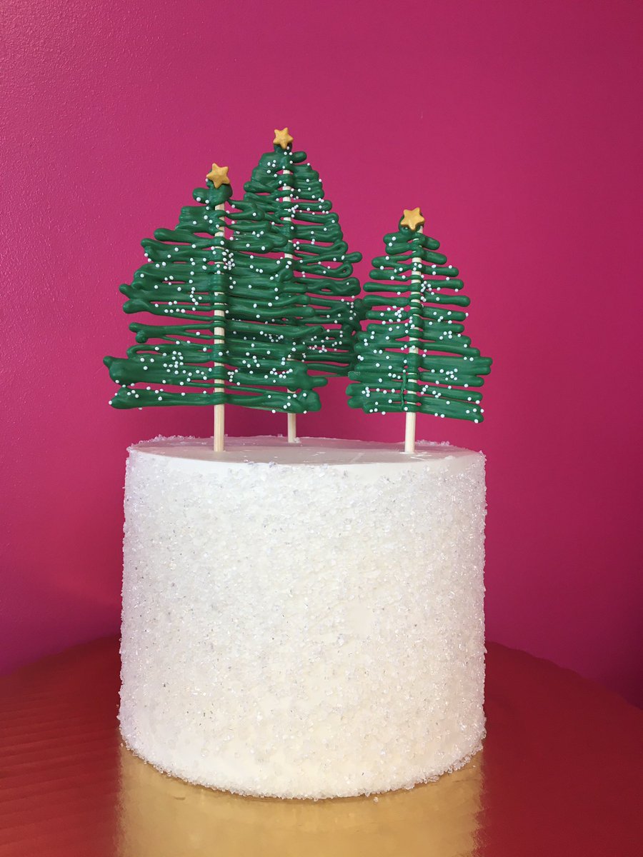 ym_brownies's tweet photo. Simply Beautiful. #yummy #cakedecorating #bakery #homemade #tistheseason https://t.co/Pf5WX20jpB