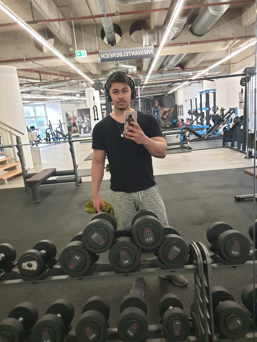 1997Slavehunter's tweet photo. ๐โ๏ธ
#findom #cahmaster #paypig #paypiggie #dommaster #cashcow #domination #humaniliation #zahlsau #zahlschwein #slave #slaves #cashslave #cashpig #payslave #humanatm #gayslave #feetslave #payfag https://t.co/KzQ67QxOrZ