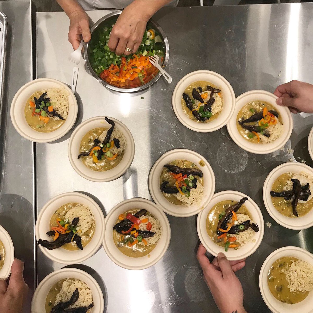 Linda Shiue 薛 婉 玲, MD, Author of Spicebox Kitchen tweet media