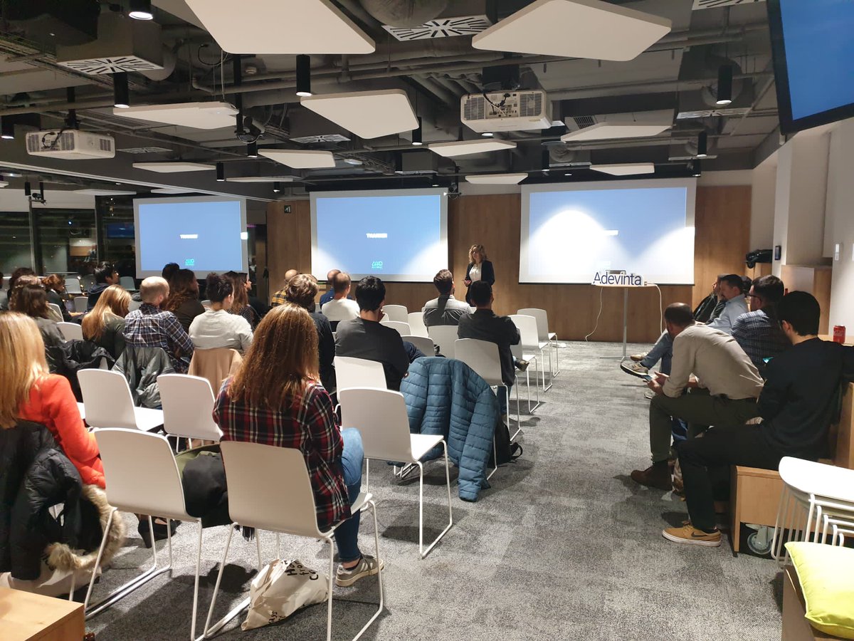 AdevintaSpain's tweet photo. Seguimos en nuestro #AdevintaMeetup de #Producto 😱Hoy con @giralamoda , Product Director @cochesnet @motosnet que habla sobre "Product Development, Introducing PEAK"
📢Síguelo en streaming: https://t.co/uSKRYbDPku https://t.co/as211ApQzD