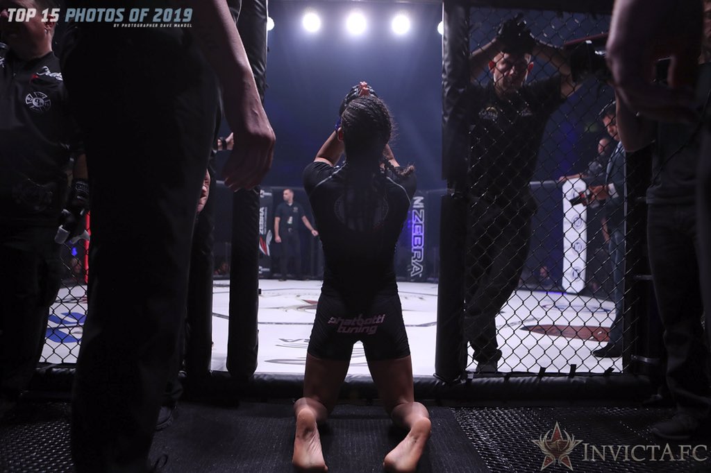 InvictaFights's tweet photo. Top 15 Photos of 2019 by Dave Mandel // #InvictaFC37: Pearl Gonzalez vs Brogan Sanchez https://t.co/d3kO4hDv6E