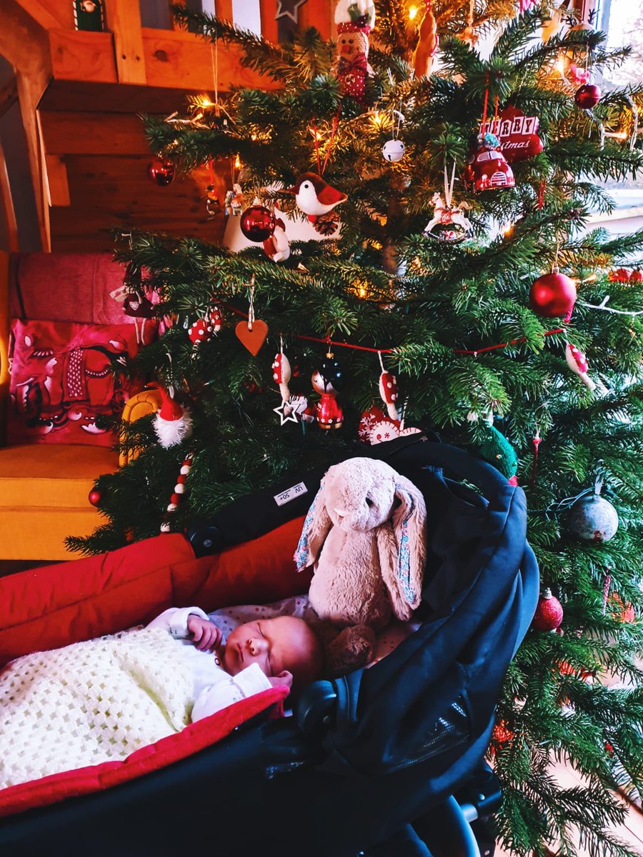 fbreen's tweet photo. As we were extra good this year, a little delivery arrived before Christmas! Delighted to introduce our little daughter, Cuileann Mary Breen! https://t.co/3BZ6FRQ0BA