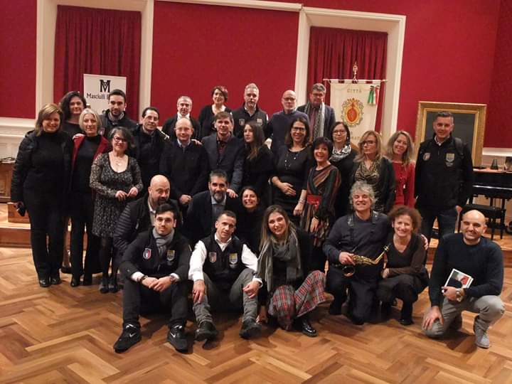 DeiPoeti's tweet photo. Recanati 14 dicembre 2019
V edizione della Rocca dei Poeti
FAVOLOSO!!! https://t.co/ctX8FkMAw3
