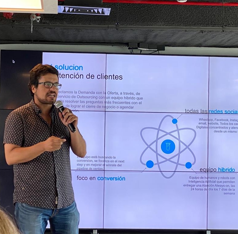 _nimatec's tweet photo. Hoy estuvimos en @BancoBci presentando a la Ronda de Inversionistas organizado por #venturecapital con el gran apoyo de #CDN_ñuñoa https://t.co/zfRMLyupbN