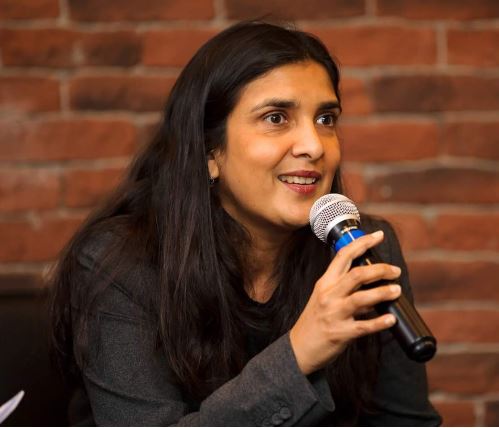 EPAMSystems's tweet photo. Meet Shamilka, Global Head of Social Responsibility at EPAM. She designs programs that positively impact those most in need and brings them to life through the work of our EPAM volunteers. Visit https://t.co/xrPF693Xog to learn more! #InsideEPAM #CSR #TechJobs #WorkAtEPAM https://t.co/nflUmw9W4H
