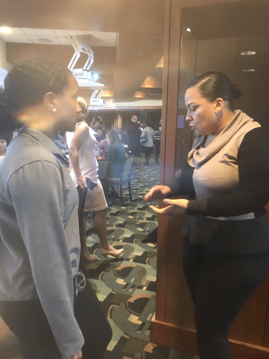 NatickMETCO's tweet photo. Thank you Brookline METCO and @BostonRedSoxPR for hosting an amazing Women’s Leadership Conference! @Natick_HS https://t.co/ViMBsq99mw