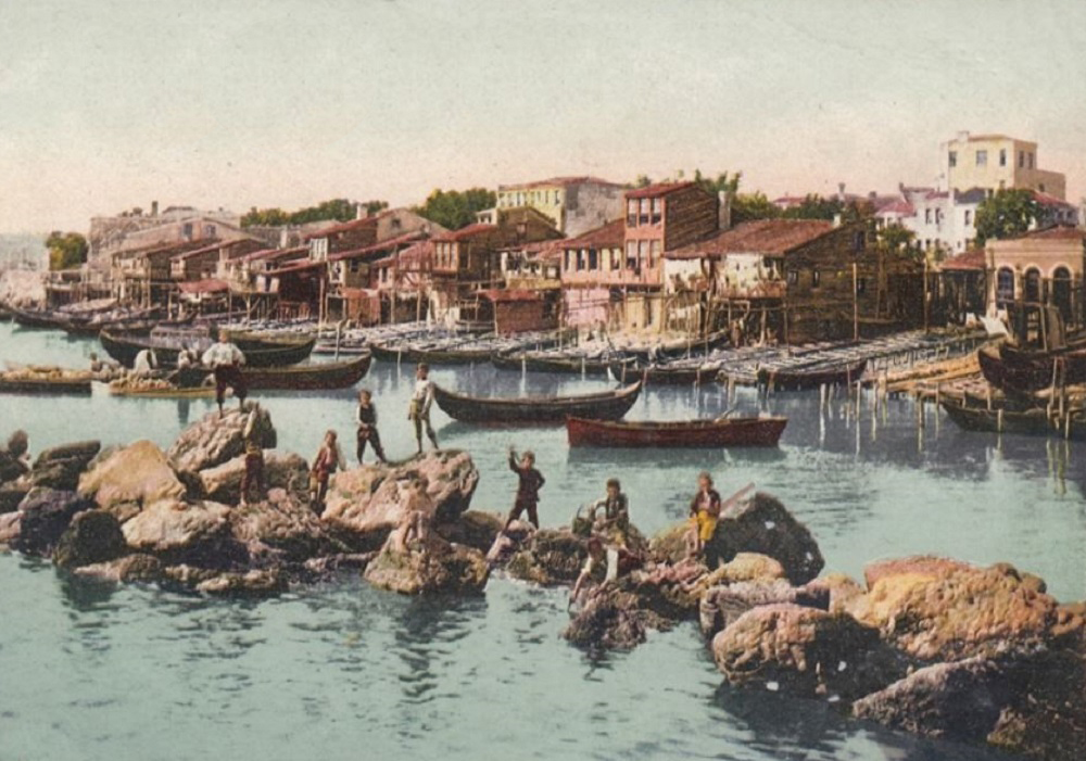 watch_fie's tweet photo. Children in Kumkapı, Istanbul, c1890
Kumkapı'da Çocuklar, İstanbul, 1890c   Syariah Tentramkan Jiwa   .✊✊. #uu0oK https://t.co/fVJRpQsYkl