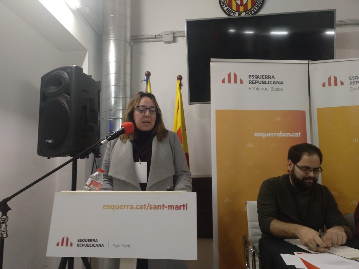 ERCSantMarti's tweet photo. @ERCPoblenou @ERCClotVerneda @JoventSantMarti @ERCbcn @Esquerra_ERC @joventBarcelona @JoventRepublica @joseldelga @kasmasnou @JoanCCanela @JordiRalloBCN @lourdesg2a Presentació de les Incorporacions a l’executiva comarcal de Sant Martí. Carlos Ayala, Silvia Tovar, Santi Romo i Jordi Soler. https://t.co/yCYAoWSZQ3