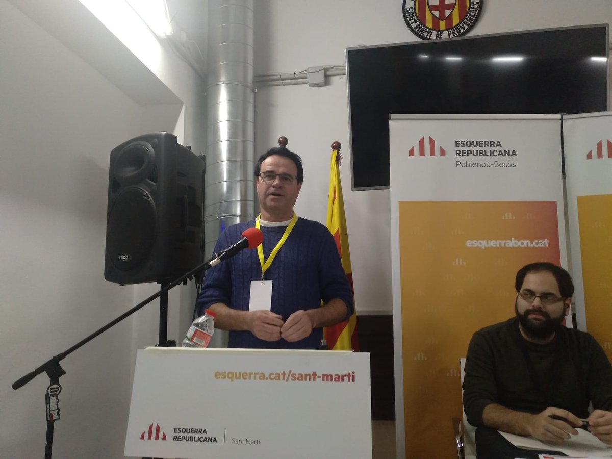 ERCSantMarti's tweet photo. @ERCPoblenou @ERCClotVerneda @JoventSantMarti @ERCbcn @Esquerra_ERC @joventBarcelona @JoventRepublica @joseldelga @kasmasnou @JoanCCanela @JordiRalloBCN @lourdesg2a Presentació de les Incorporacions a l’executiva comarcal de Sant Martí. Carlos Ayala, Silvia Tovar, Santi Romo i Jordi Soler. https://t.co/yCYAoWSZQ3