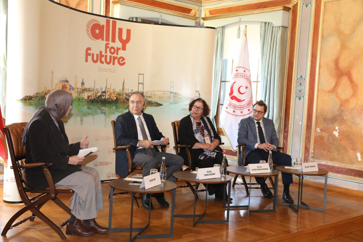 ally4future's tweet photo. The session on “Islamic Stand in the Face of Modern Addictions” was held at Turkish Green Crescent Society with Sultan Işık,  Dr. Halit Yerebakan, Prof. Toker Ergüder and Prof. Hatice Ferhan Odabaşı. @ZehraZumrutS @ailevecalisma @ksgm_acshb #Ally4Future https://t.co/kqcNZHXo3O