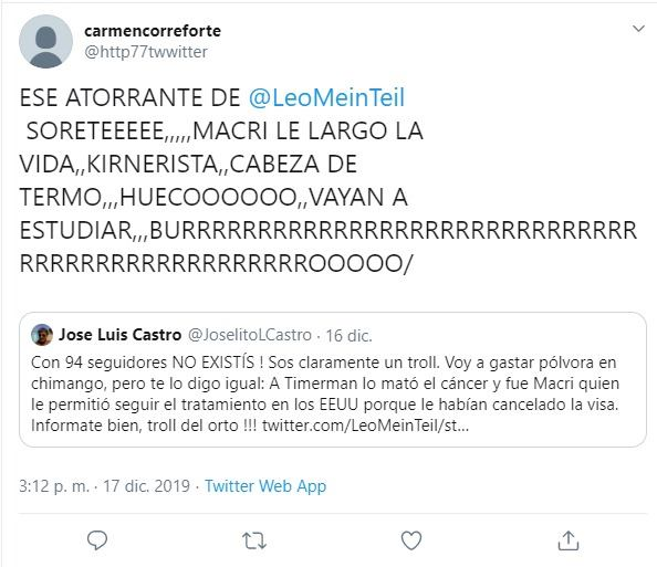 LaArmyTroska's tweet photo. Así son los ultra macrista, después dice que somo ultra violentos #AlbertoMintio. Saludos a @JoselitoLCastro @http77twwitter @wanlubert @Gustavo__Olmos @mrgr2011 https://t.co/aV0b0pGLnO