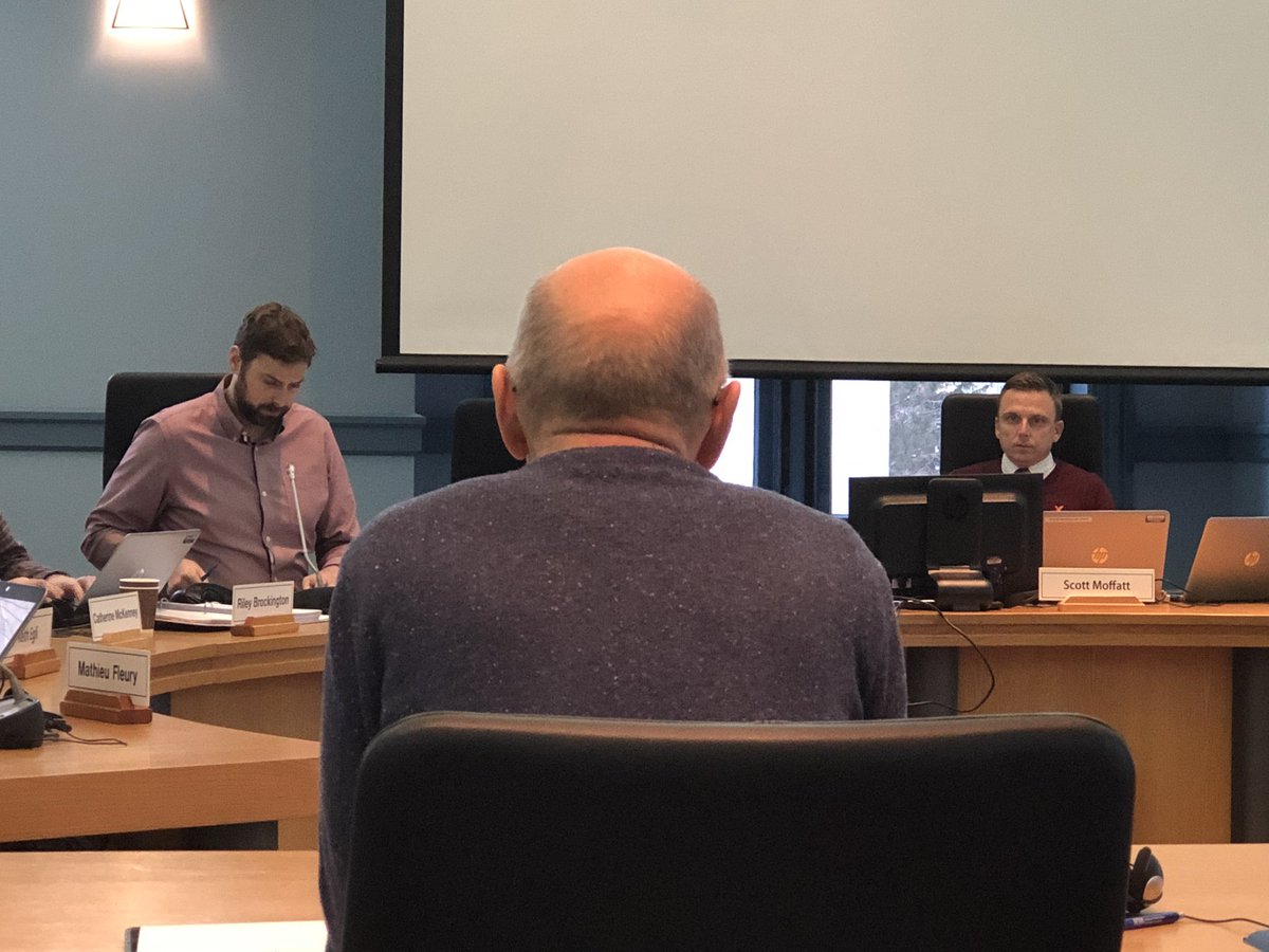 Le Comité de la protection de l’Environnement appuie le nouveau Plan directeur sur les changements climatiques. Un plan qui adopte une nouvelle cible encore plus ambitieuse de réduire les GES de 100% (et non de 80% comme avant) d’ici 2050. #iciottgat