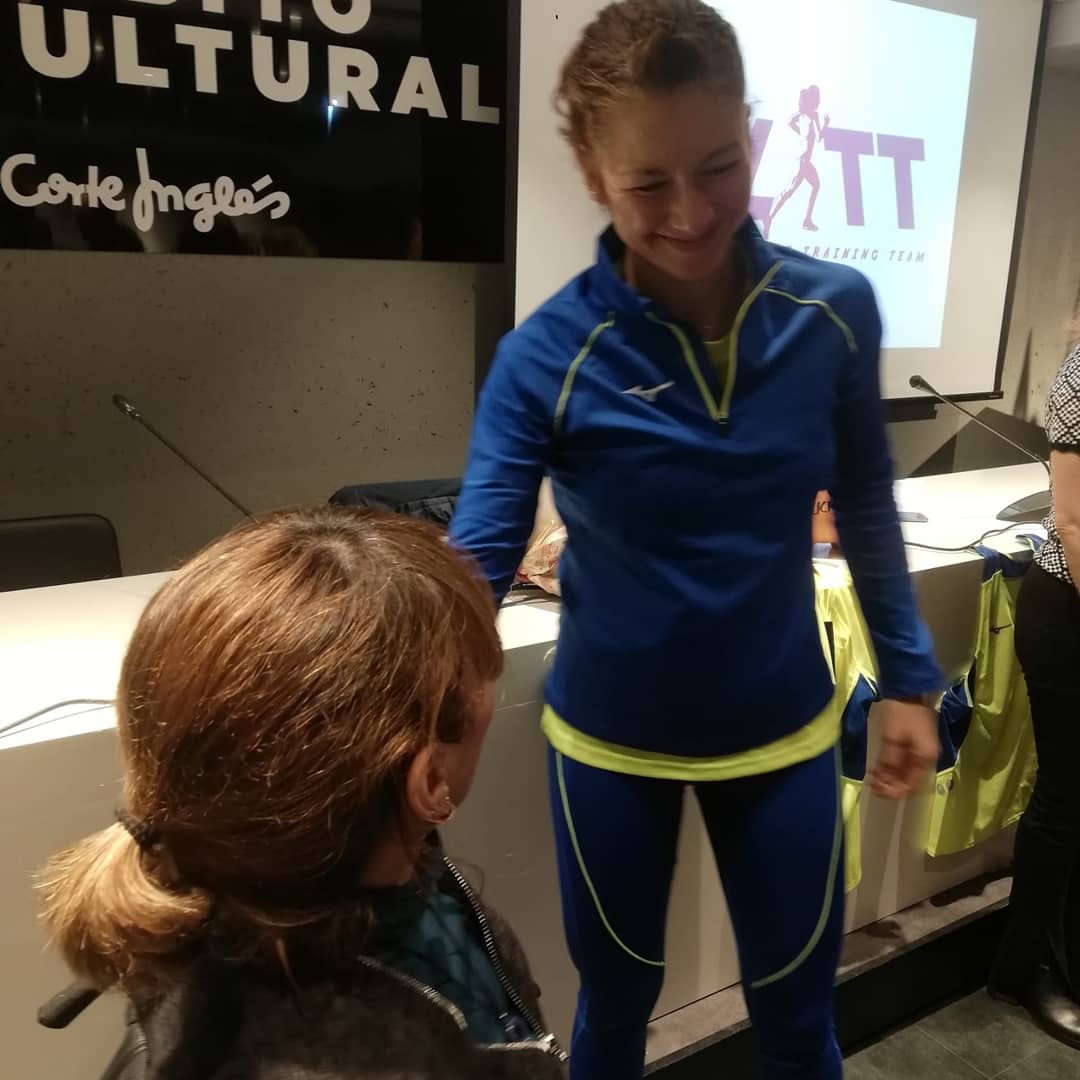 RUTHAGUILAR242's tweet photo. Maravillosa @natachalogar #emocionante verte feliz #deporte #valores junto David
#gran deportista, madre y referente d lucha, humildad y perseverancia.
Me encanta encontrarme con gente tan bonita como vosotr@s #JuntasEsMejor
Enhorabuena por ese nuevo Club #NLTT larga vida. https://t.co/wTfTtDKz1L