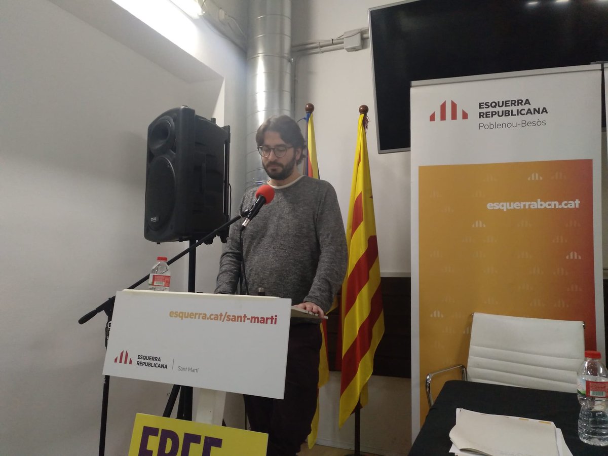 ERCSantMarti's tweet photo. @ERCPoblenou @ERCClotVerneda @JoventSantMarti @ERCbcn @Esquerra_ERC @joventBarcelona @JoventRepublica @joseldelga @kasmasnou @JoanCCanela @JordiRalloBCN @lourdesg2a @SLVTB @carletels18_19 @Hola_CAT I per acabar al 27è congrés de Sant Martí, va fer la cloenda el regidor a l’ajuntament de Barcelona, Max Zañartu. https://t.co/8lavRoBIP7