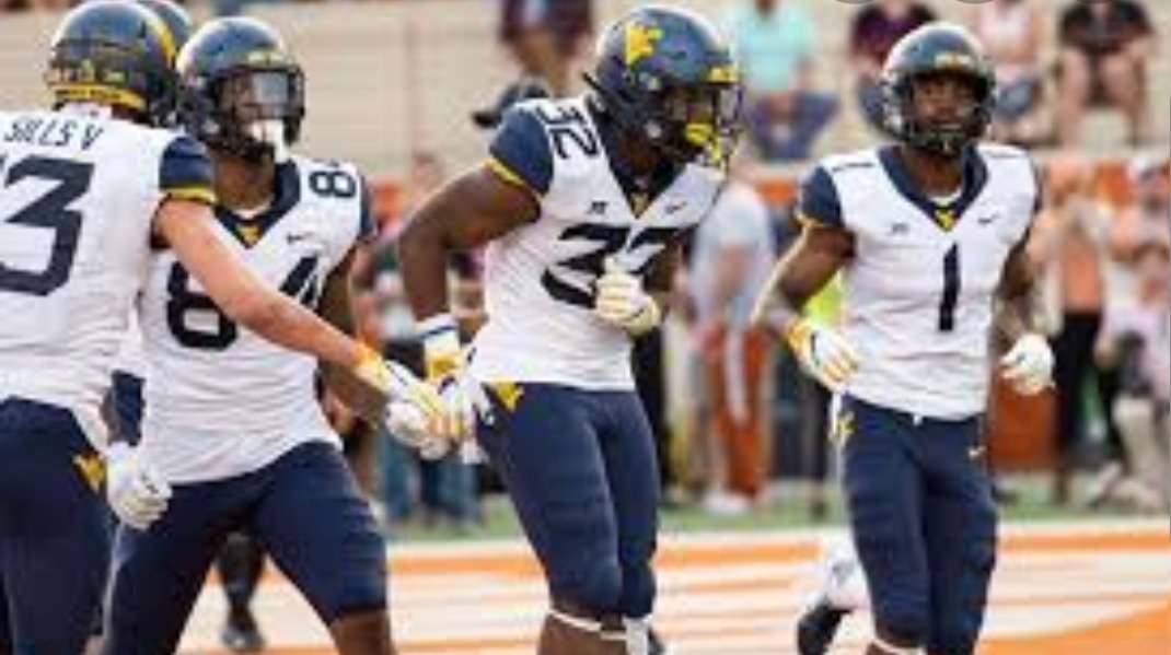 AhmonteW's tweet photo. After having a great conversation with @CoachChadScott I am bless to say that I have been offered by the University of West Virginia. #Mountaineers @WVUfootball @Big12Conference https://t.co/J3ksDGqRrm