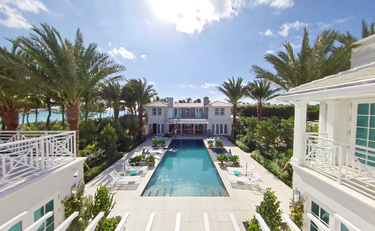 taconicbuilders's tweet photo. Nothing like December in Palm Beach ☀️ 🌴 🏊‍♀️ View of the guest house from the main house.

Designed by MP Design &amp; Architecture, Inc. 
•
•
•
#TaconicBuilders #WeAreBuilders #GeneralContactor #MPDesign #PalmBeach #Florida #progress #southflorida #landscape #architecture #design https://t.co/LwXNKakfhH