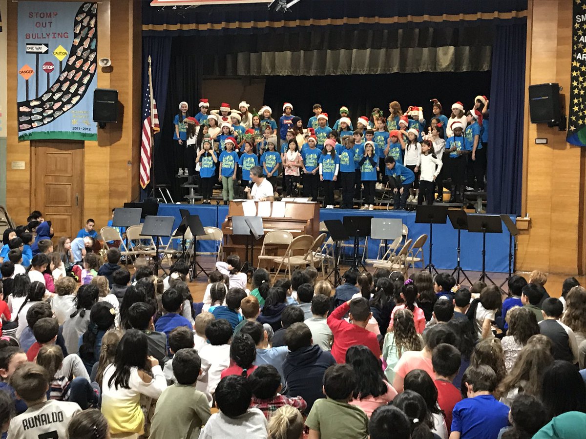 TenaflySmith's tweet photo. Mr. Ahramjian leads the amazing Smith chorus at our holiday concert! https://t.co/t0yZiWJhfj