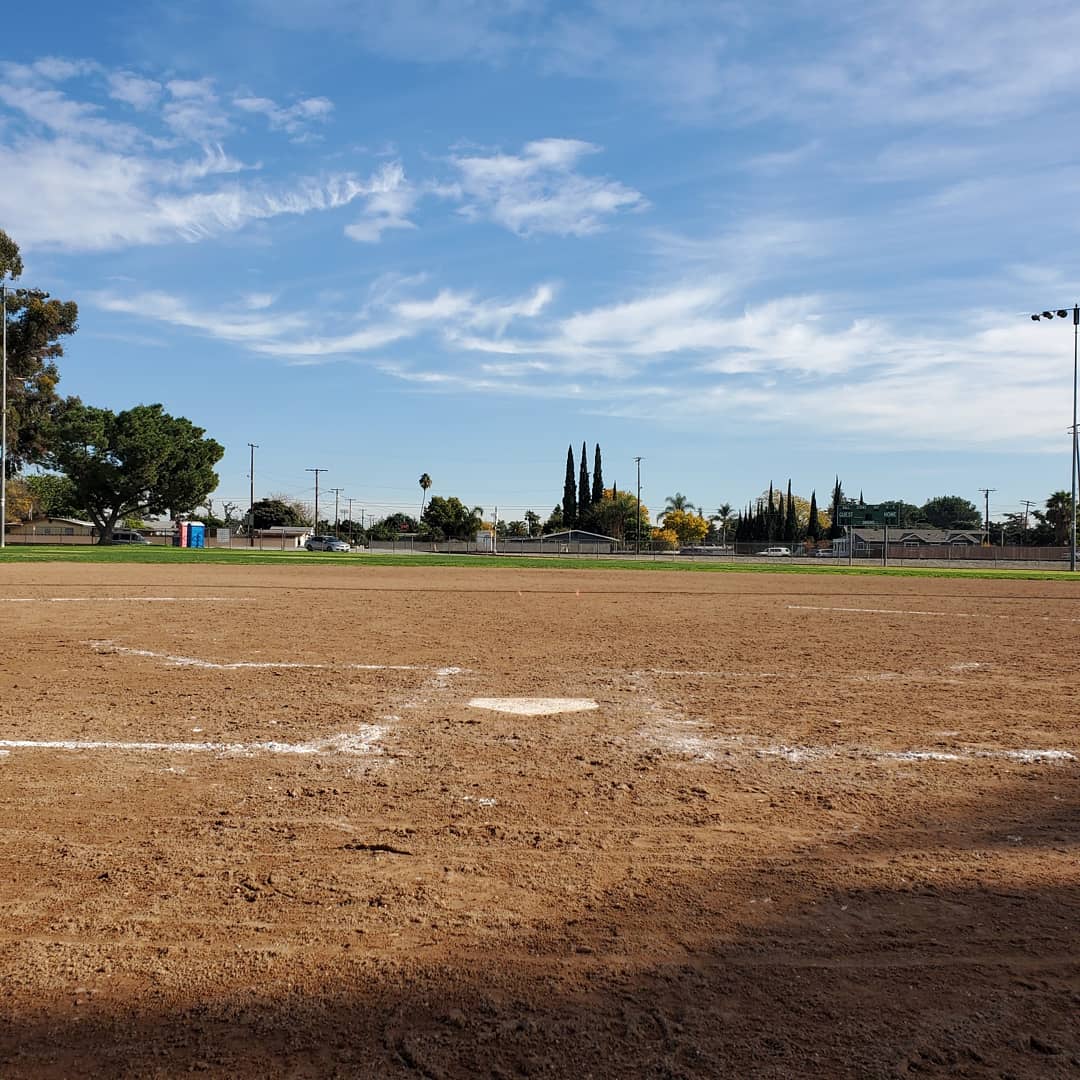 LaVernePD's tweet photo. The field may be quiet now, but in 24 hours the showdown begins ⚾️⚾️
#lvpoa #lavernepoa #lavernefire #bhs #busd #softball #toydrive #7thannual https://t.co/YlXJTKJ1Iv