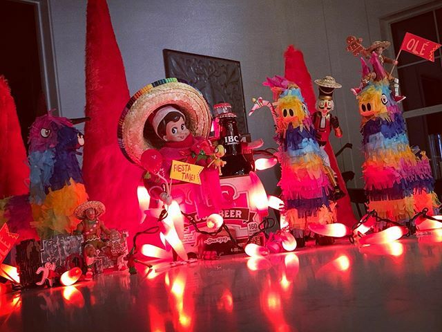 taylors4you's tweet photo. Taco Tuesday with Cindy. #elfontheshelf #elfontheshelfideas #makingmemories #buildingsmiles https://t.co/ZjMJCiTWeo https://t.co/2C9MQegHOD