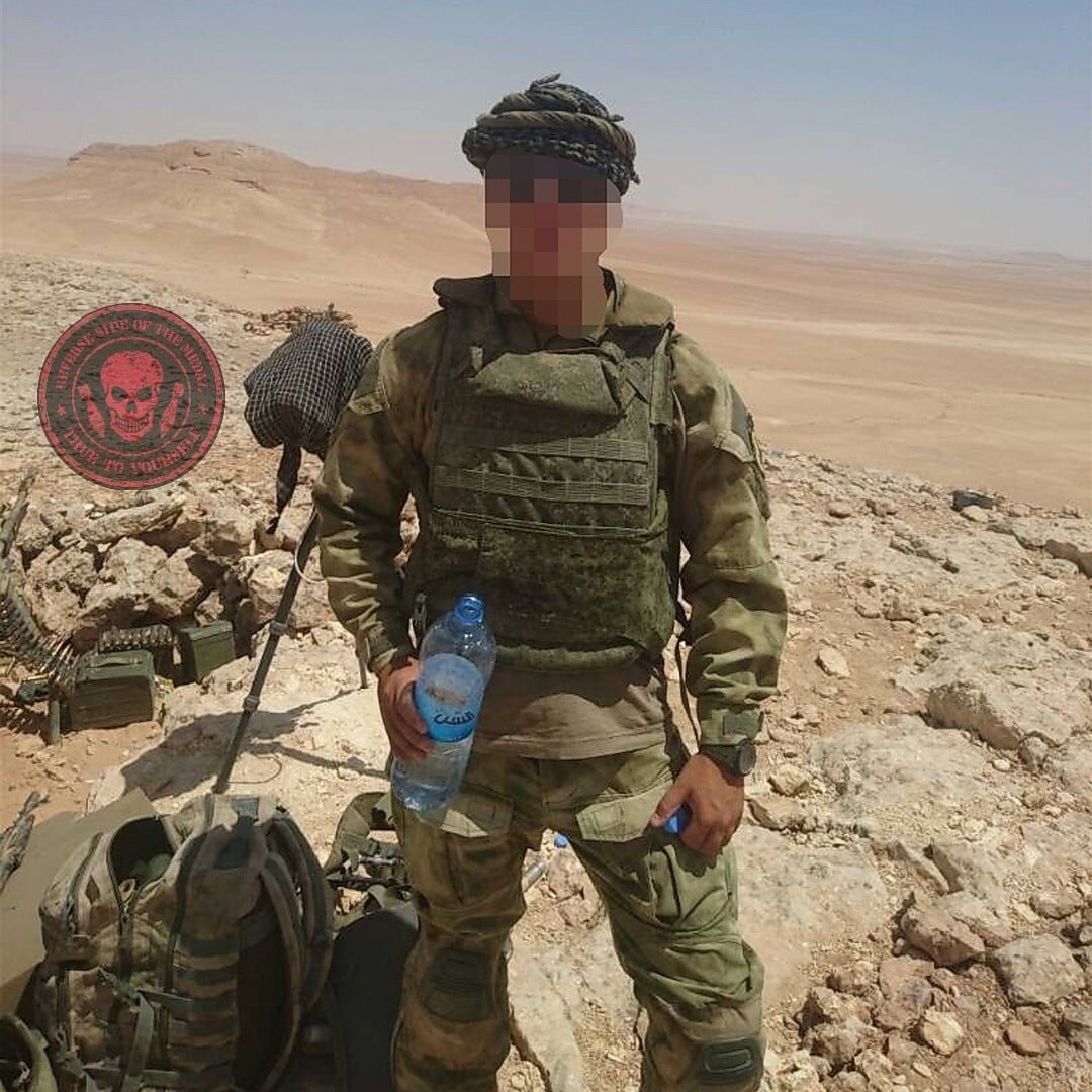 Photos of Russian spetsnaz (possibly PMC as well) in Syria. 25/ https://t.me/grey_zone/652 