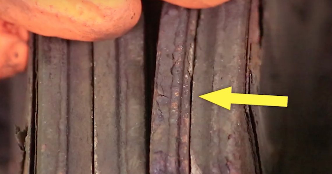 SafeBraking's tweet photo. Worn brake pads can tell you a lot about the condition of the brakes. @bfemagazine magazine shows how wear to the friction material can show potential problems with the calipers and hardware. #safebraking #brakepads #autorepair 

https://t.co/GCgdmdcxZ6 https://t.co/Lj6fhtHpO6