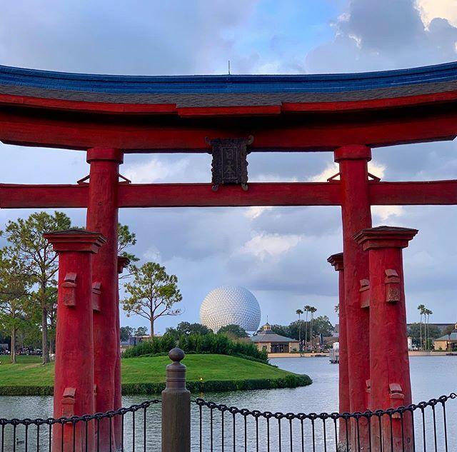 TravelTeam360's tweet photo. Visit the world in a day! #Epcot #japan #globe https://t.co/rNEcFSPM5a https://t.co/t1RGj9mwbr