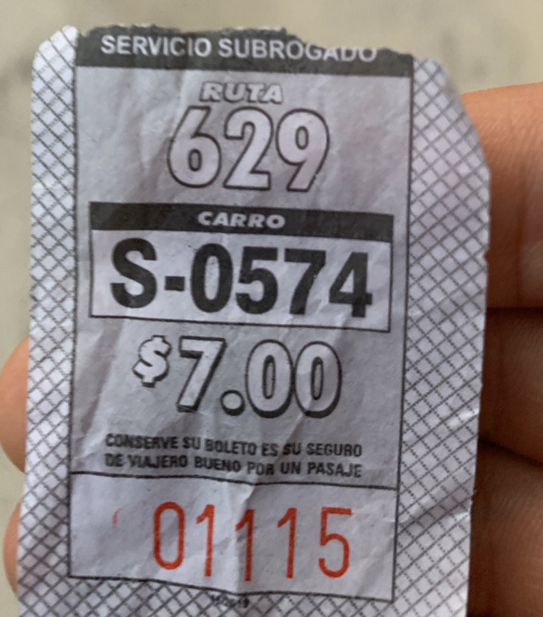DeyBeaN's tweet photo. @TransporteJal @zona3noticias @Trafico_ZMG @ElTocinoDelDia @PabloLatapi Martes y nuevamente la misma situación 629-2 S-0574 a la 6:20pm y no quieren seguir con su ruta dan vuelta antes para evitar el tráfico, donde está el respeto al usuario que paga por un servicio de transporte. https://t.co/334c5uE2iE