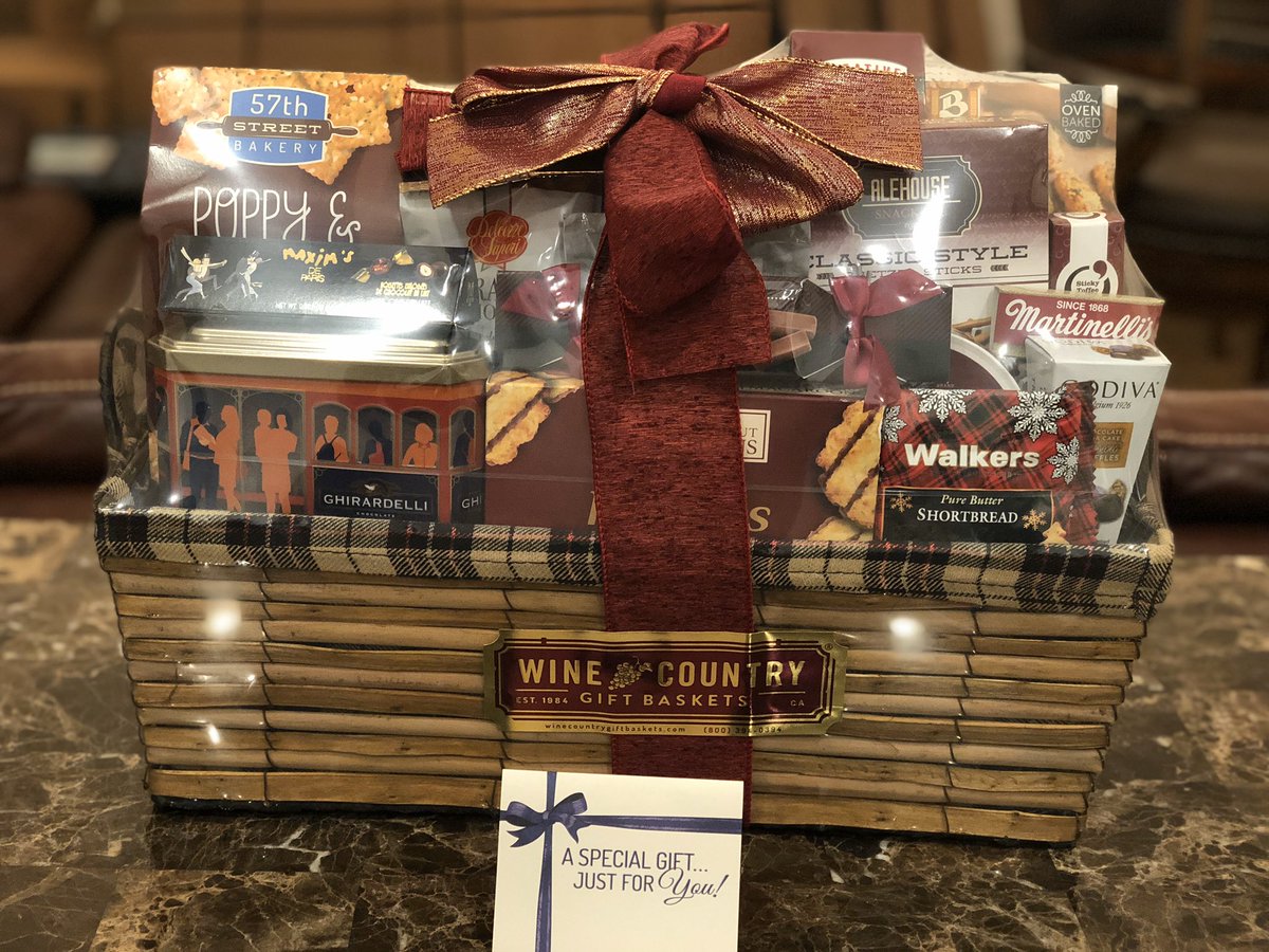 Thank You Team HC for the goodie basket and a special shoutout to <a href="/JohannaParr2/">Johanna Parr</a> for being so AWESOME! <a href="/Lindsey_Reed_S/">Lindsey Reed Smith</a> <a href="/dubose_kristen/">Kristen DuBose</a> <a href="/AjBLivin/">Amanda Barnes</a> <a href="/alex_barron3983/">Alexander Barron</a>