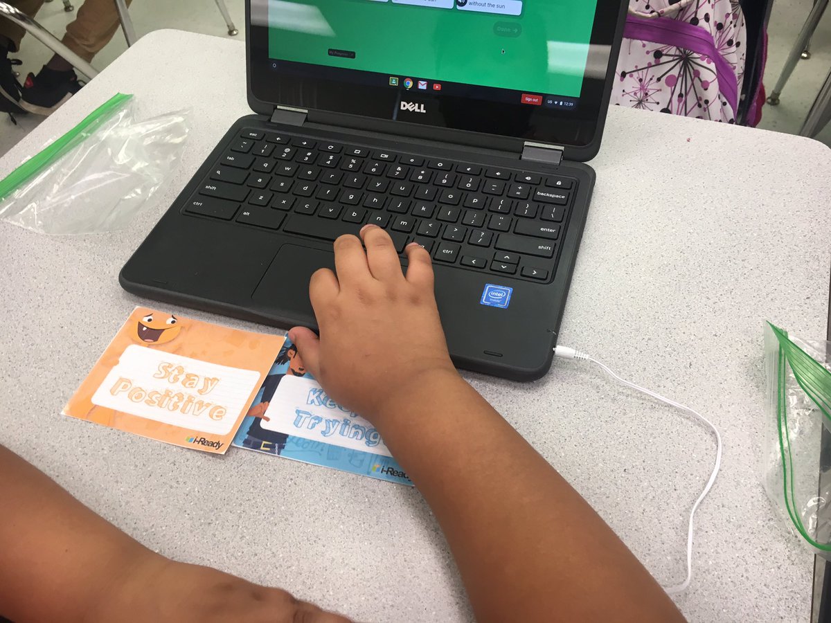 Samiah Hilo tweet media