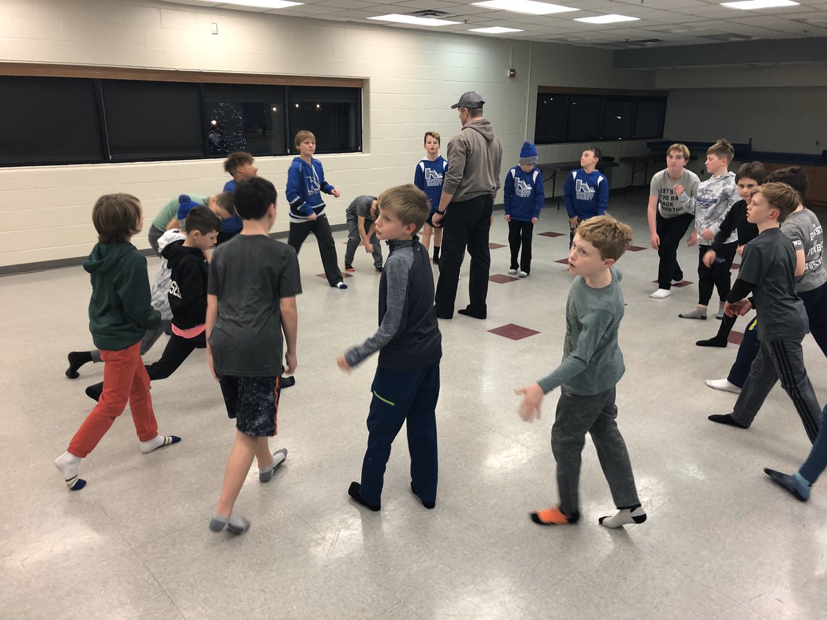 Hopkins Hockey doing dryland with Full Strength Mn @_FullStrength_