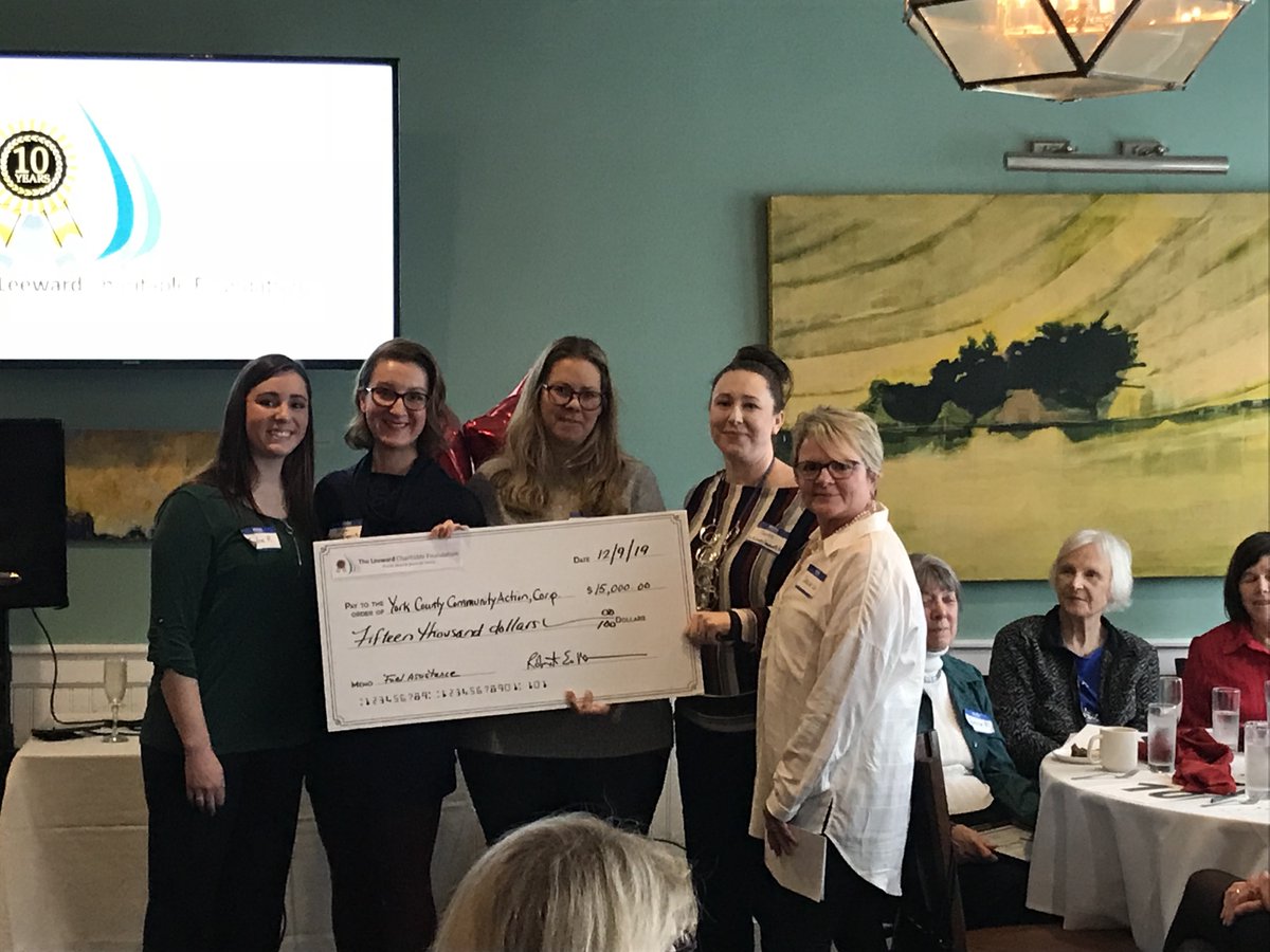 LeewardFDN's tweet photo. Leeward Landing Charitable Thrift Store celebrates 10 years - https://t.co/fB3yUKG93C

#ThriftStore #Charity
#ReycleReuseRenew
#FeedClotheComfort
#ProceedsStayLocal https://t.co/w22panCee6