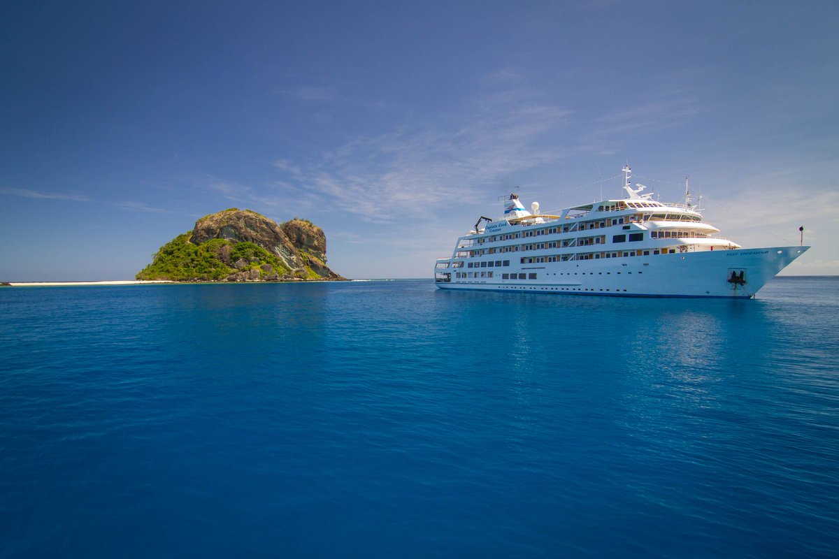 ResortsFiji's tweet photo. Boarding call! There's no better way to explore the magnificent Fiji Islands and its people! Find out more here: https://t.co/b1NuaOxe3m
#captaincookcruises #fiji #fijiislands #destinationfiji #luxurycruise https://t.co/Q45WGwXx1K