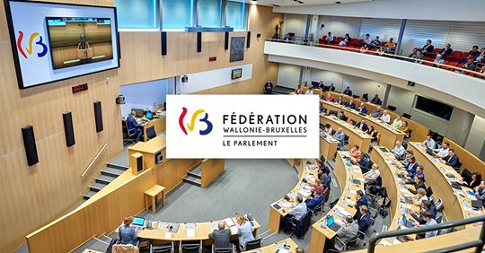 ParlementF's tweet photo. [EN DIRECT]
Suivez les #débats sur le projet de #budget du @ParlementF en séance plénière ici > https://t.co/nyq8fQpVwr
#SéancePlénière #PFWB #DirectVideo
Liste des questions d'actualité et ordre du jour sur > https://t.co/5YRrrjrFy4 https://t.co/exgZOiQy2r