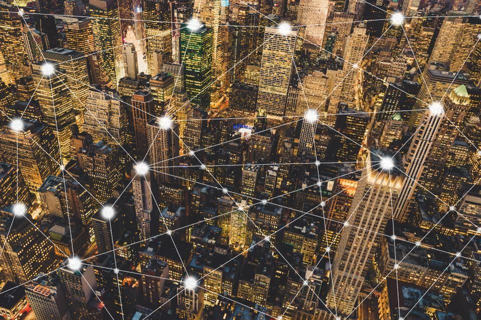 sbcColabFinTech's tweet image. Questions remain about how the EU’s #AI guidelines will impact organizations’ #technology practices. How will this #ethical framework impact #enterprises in the US?
What do the #EU’s ethical guidelines for AI mean for American #companies? -
buff.ly/2PVVjam