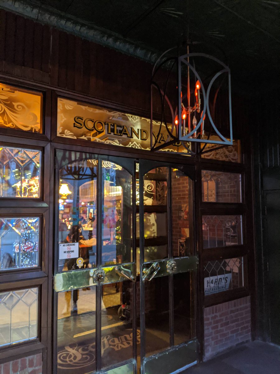 Scotland Yard Pub tweet media