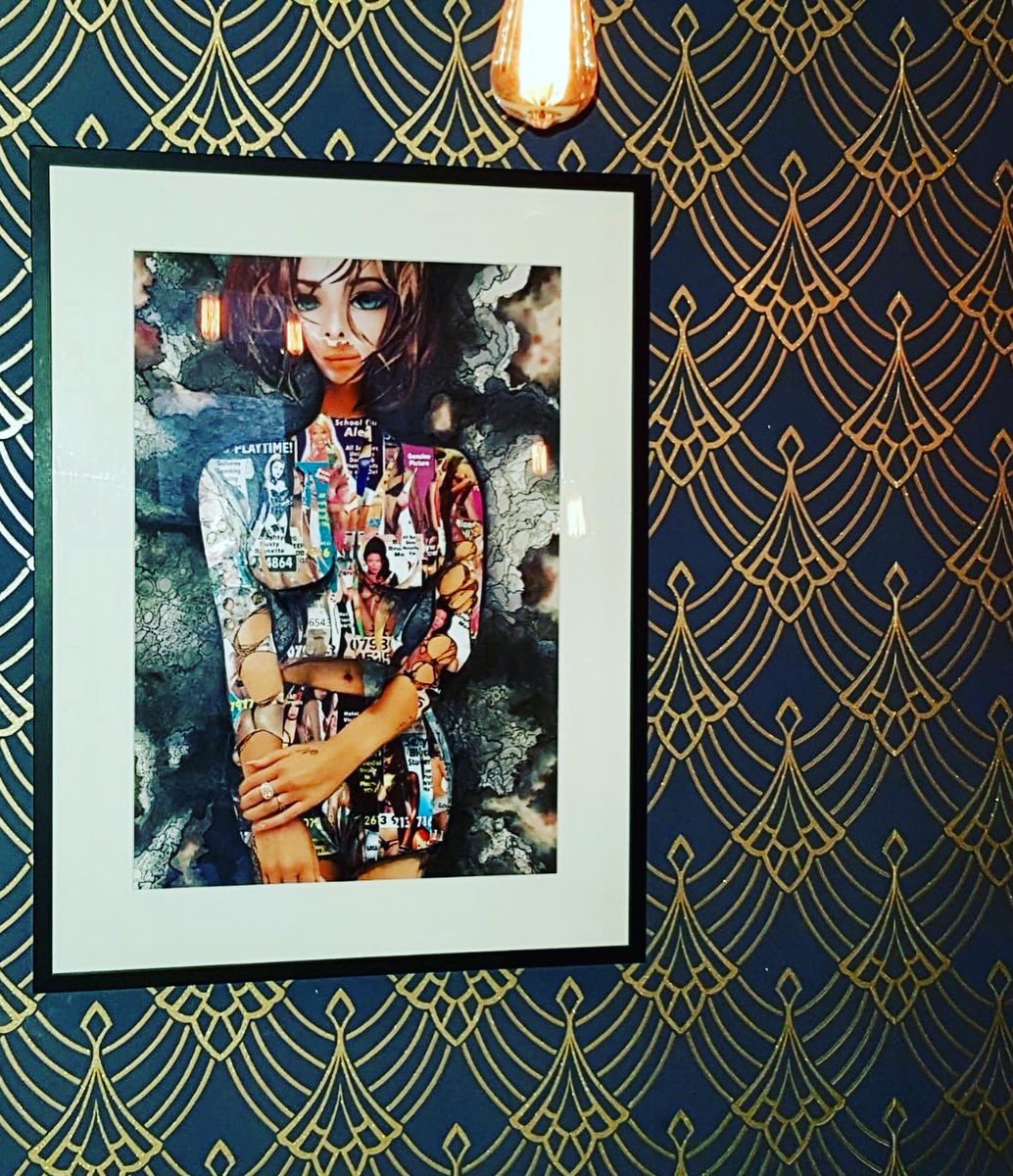 ayo_pauli's tweet photo. ‘Honeypot’ hanging defiantly in her new home. Dead proud.
#superheroine #thefinsburyparkdeltics #popart #artcanorg #outsiderart #theoutsiders #urbanart #art #artoninstagram #collage #collageart #sex #love #tfpds #thetunnelartists #urban https://t.co/nQXnAqhqc7
