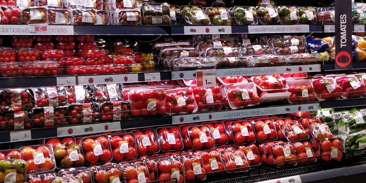 Bobaly_es's tweet photo. Ranking de supermercados según su huella plástica

Greenpeace se ha reunido con los principales supermercados del país para trasladarles diez demandas que contribuyan a frenar el uso excesivo de envases de un solo uso en sus establecimientos.

https://t.co/d7A0L4EH60 https://t.co/PImOwSkfOG