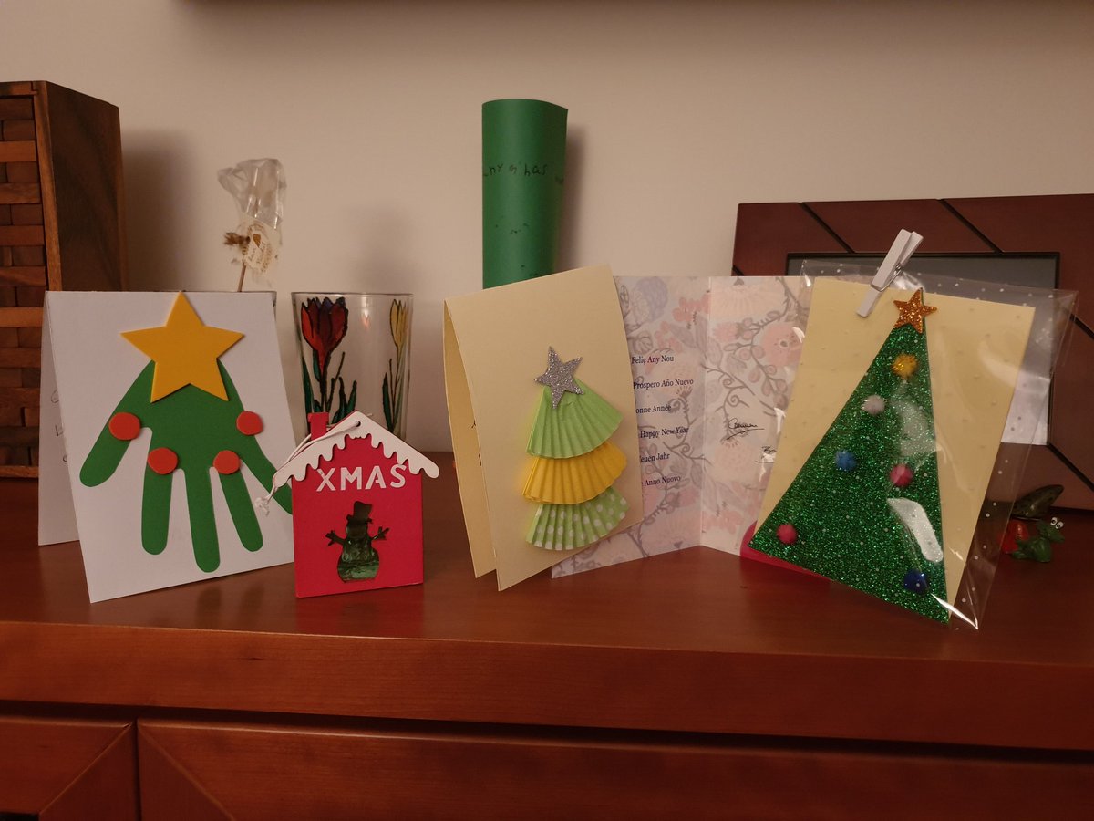 Les postals de l'<a href="/ImmaVedruna/">Vedruna Immaculada</a> arriben puntuals cada any... i ja van 3 😍!