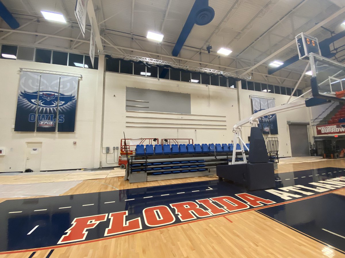 👀👀👀 #NewVideoboardInParadise