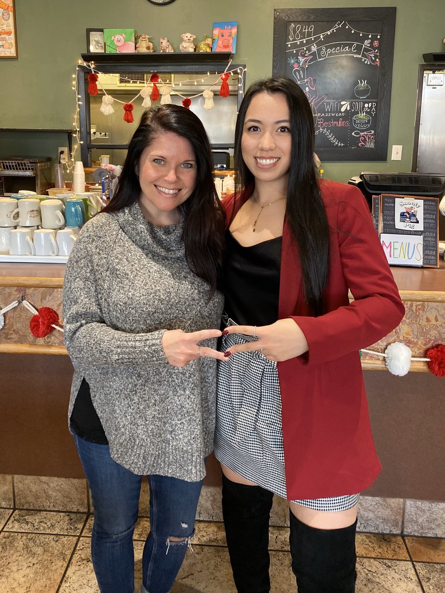 I love when a former student turns forever sorority sister. #alphadeltapi #palsplaytowin #chpantherpride @isabelnackley