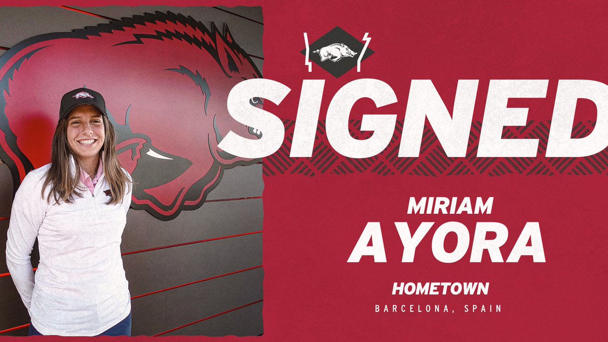 RazorbackWGolf's tweet photo. "She possesses the traits we value in our program: love for the game, great work ethic, and a desire to learn and compete in academics and in golf."
Welcome 𝐇𝐨𝐦𝐞, Miriam 🖊️
#DoThePossible 🐗⛳ https://t.co/gsfuDbkLct
