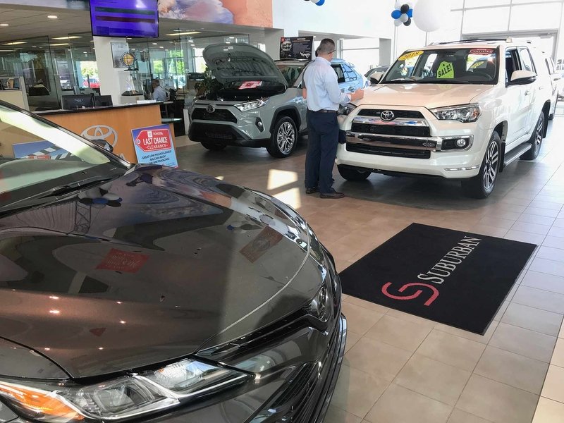 U.S. new-vehicle sales to fall to 16.8M in 2020, NADA says feedproxy.google.com/~r/autonews/Br…