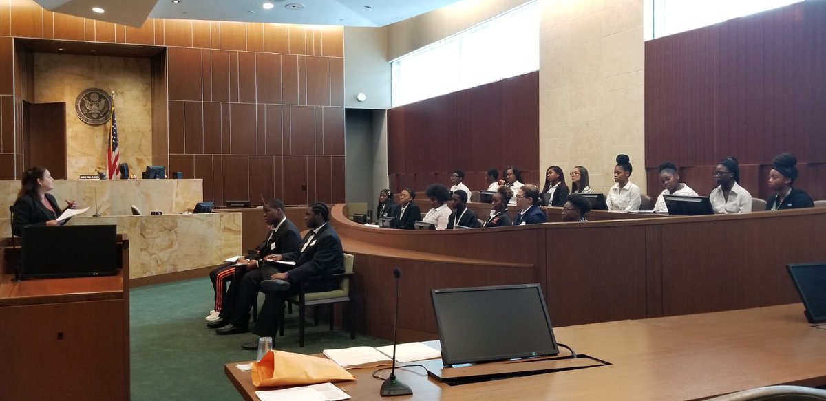 CarolCitySr1's tweet photo. Today our Law Magnet students took a trip to the Wilkie D. Ferguson Courthouse for Teen Civil Discourse and Decision-Making Program. They also went over to Brownsville Middle School to help students prepare for the middle school mock trial competition. #WeAreRising #JoinTheTribe https://t.co/wrUCkJxjQo