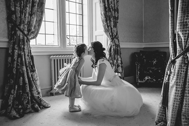 HBImages's tweet photo. I feel so lucky to be able to capture precious moments like this 💖
Just finishing my final wedding of 2019 and what a stunning wedding it was. Becki and her daughter stealing a kiss before walking down the aisle @clearwellcastle 
#brideanddaughter https://t.co/1k7jITJ4JR https://t.co/hc8FPQJA9f