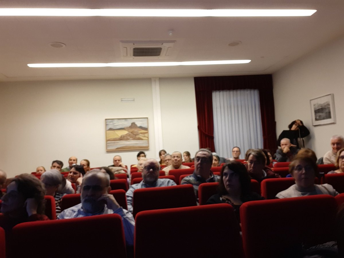 AnaFisioUsal's tweet photo. Sentido #Homenaje al Dr. #CalvoArenillas por #ASDACE en @usal #NeuroUsal ha estado presente. https://t.co/OGaVlqq2GB