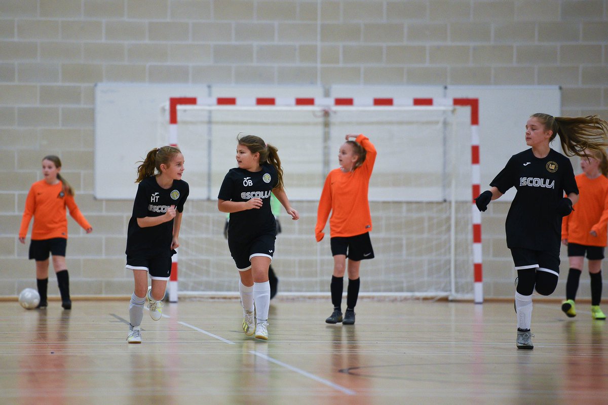 JUNIOR LEAGUE | The U9 &amp; U11’s complete the first series of games. Amazing contribution from coaches &amp; officials in creating such a positive environment which saw over 100 boys &amp; girls playing 50 mins games!

<a href="/TringFutsal/">Tornadoes Futsal</a> <a href="/HemelAces/">Hemel Aces FC</a> <a href="/BerkhamstedR/">Berkhamsted Raiders</a> <a href="/EscollaFutsal/">London Escolla Futsal Club</a> &amp; London Colney 👏🏼