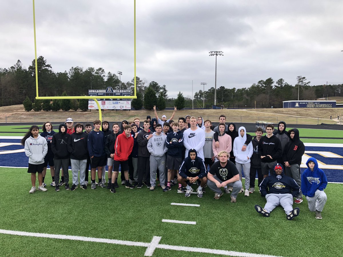CheeBaseballAHS's tweet photo. Tough day for conditioning, but these guys BROUGHT THE JUICE today! Proud of the effort, the dedication, & the comradery that these boys are showing every day. Wildcat Challenge is Thursday. Ready to see all this hard work pay off!
#GettingTougher
#GettingFaster
#BringTheJuice https://t.co/NMJuD05JUF
