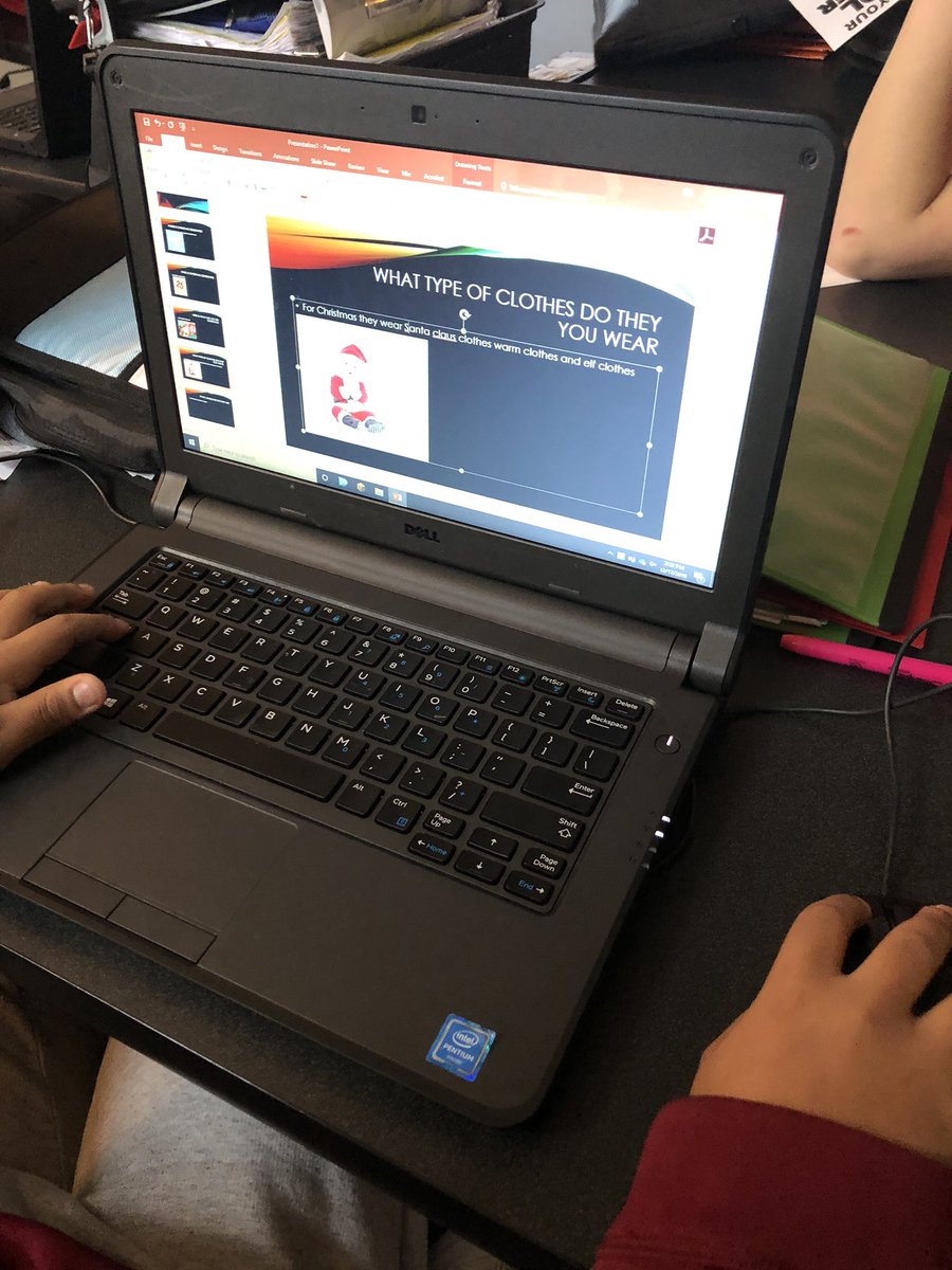 ajwilliamsFC's tweet photo. Sixth grade skill rotation groups have been a hit this week! Today I partnered with @Kimberl40355487 for research on holidays around the world! @WBMS5 https://t.co/87An82CUc6