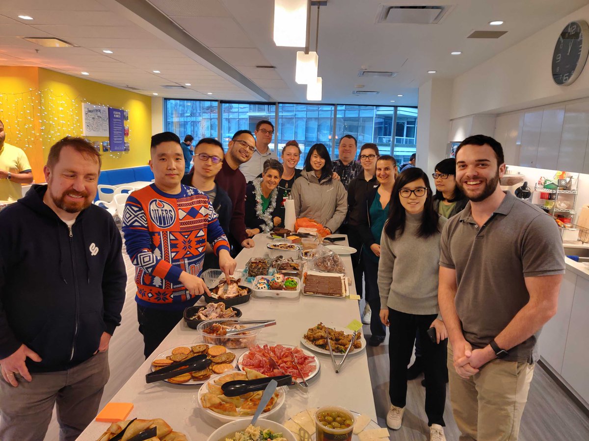 elasticpath's tweet photo. 🙌Holiday potluck at our Vancouver office!

#teamelasticpath https://t.co/Kg2Tme1utI