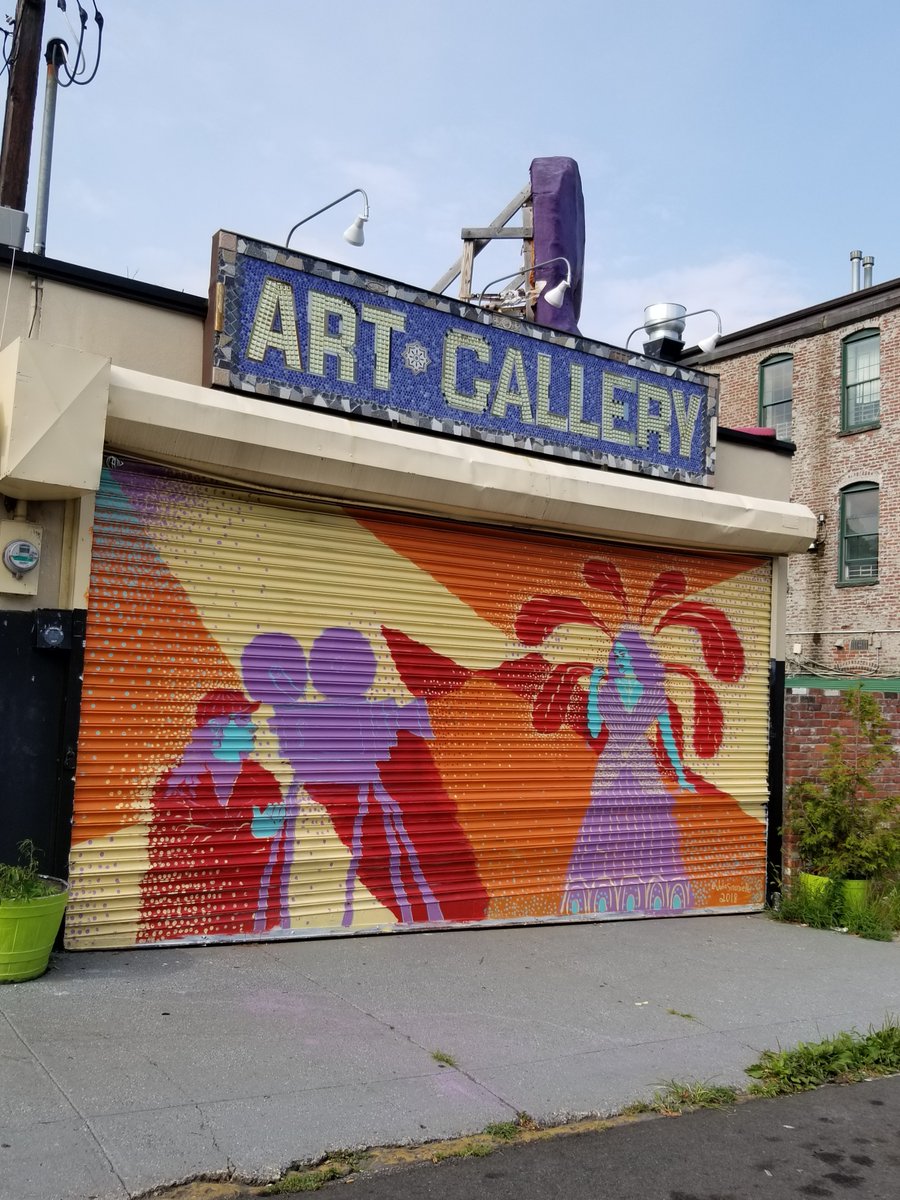 downtownsinyc's tweet photo. Street art is alive and well in #downtownSInyc! These are just some of the great murals produced by the #100gatesproject in the neighborhood.
...
@NYC_SBS @sichamber @StatenArts #openwhenclosed @TheGavelGrill #searchpartystudio #dominicanbarbershop https://t.co/Wh3apcSjxw